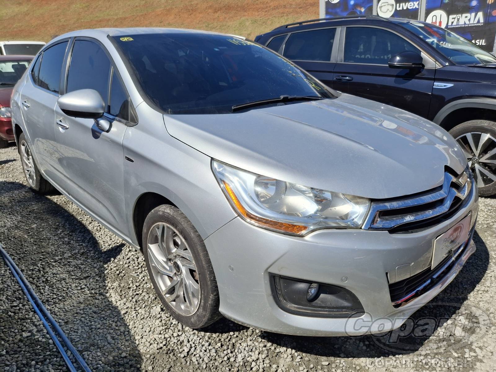 CITROËN C4 Lounge 2015 em leilão