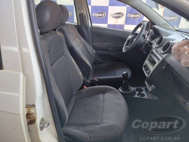 2016 VOLKSWAGEN GOL 
