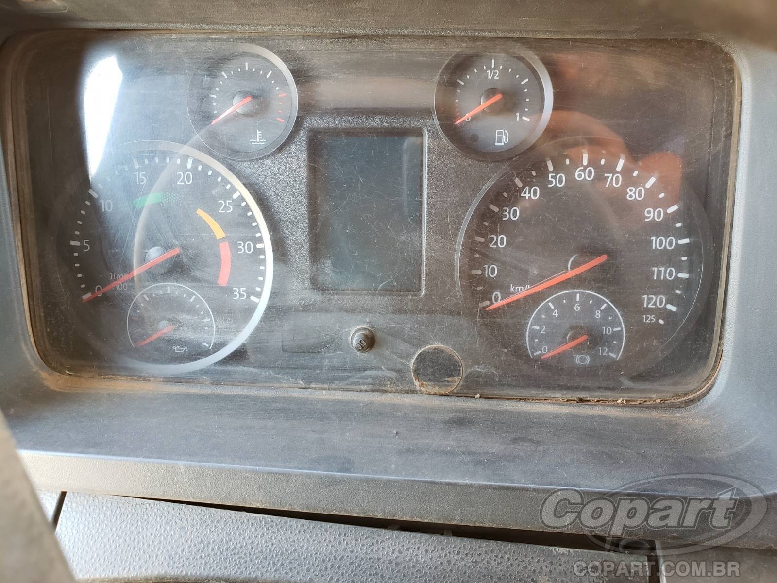 Foto 9 de 10: 2013 VOLKSWAGEN CONSTELLATION