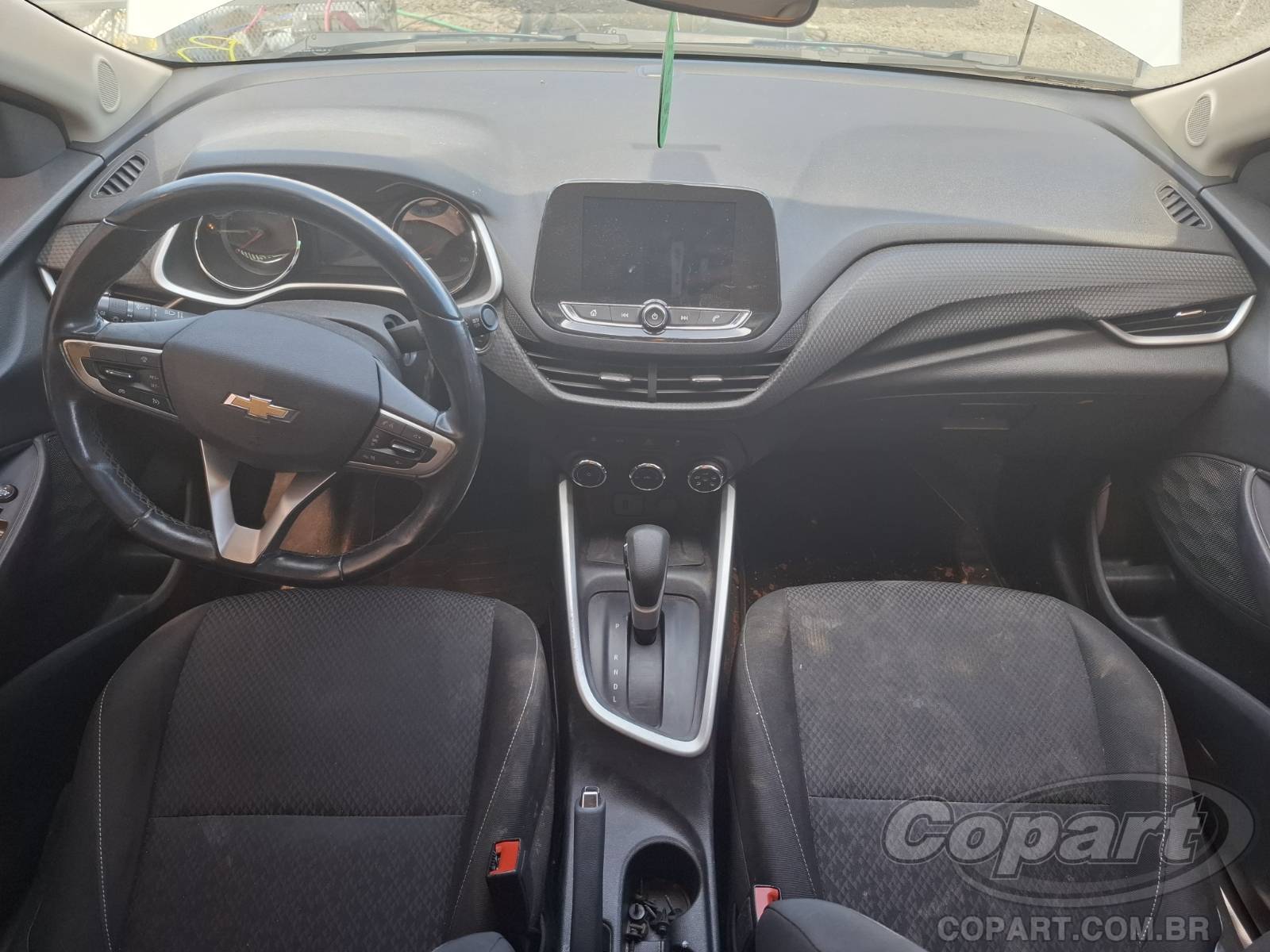 Foto 9 de 11: 2020 CHEVROLET ONIX PLUS