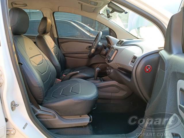 2017 CHEVROLET SPIN 