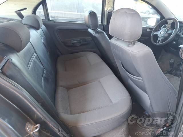 2013 VOLKSWAGEN VOYAGE 