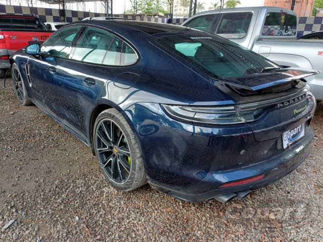 2023 PORSCHE PANAMERA 