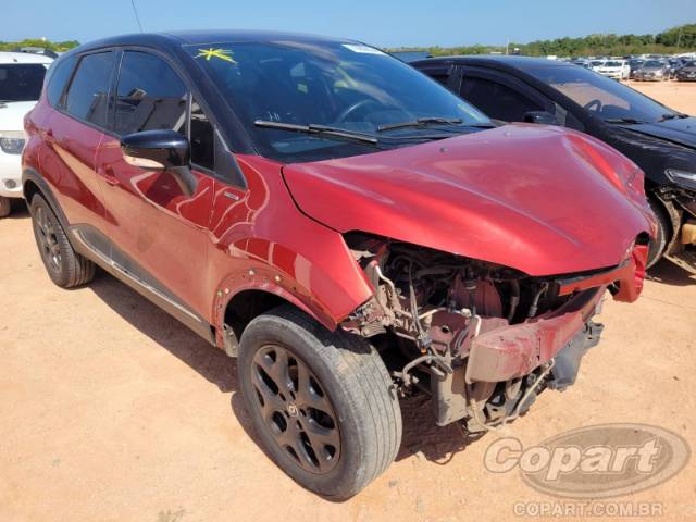2021 RENAULT CAPTUR 