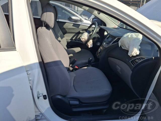 2014 HYUNDAI HB20 