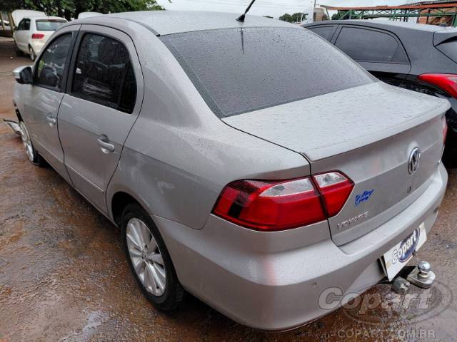 2015 VOLKSWAGEN VOYAGE 