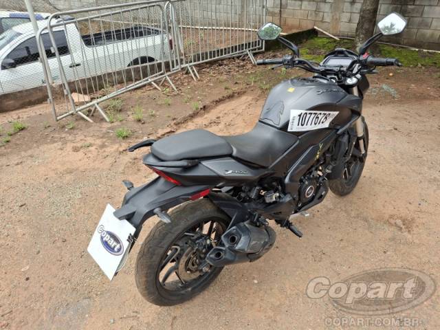 2024 BAJAJ DOMINAR 