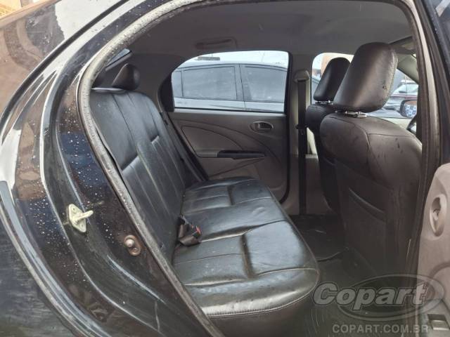 2013 TOYOTA ETIOS SEDA 