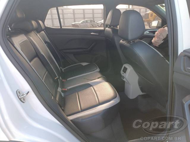 2021 VOLKSWAGEN T-CROSS 