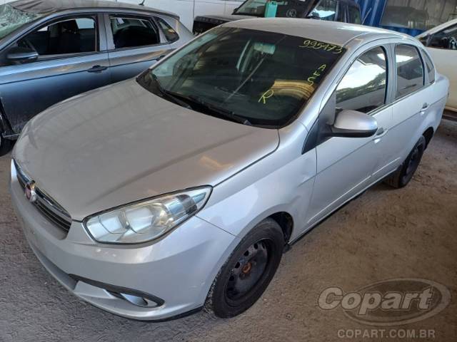 2016 FIAT GRAND SIENA 