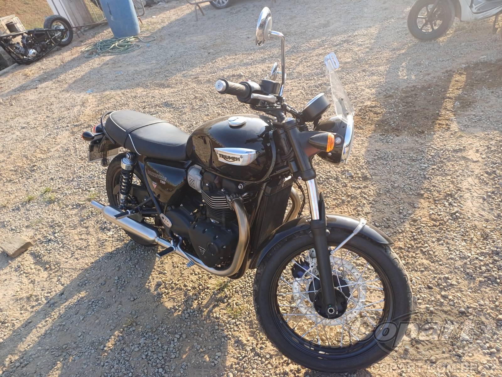 Veículo TRIUMPH BONNEVILLE 2023 TRIUMPH BONNEVILLE T100 900 Gasolina 2023 em leilão