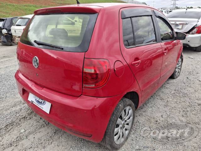 2011 VOLKSWAGEN FOX 