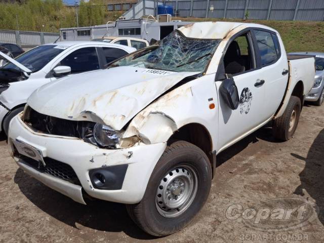 2013 MITSUBISHI L200 TRITON 