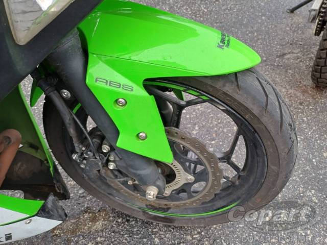 2026 KAWASAKI NINJA 300 