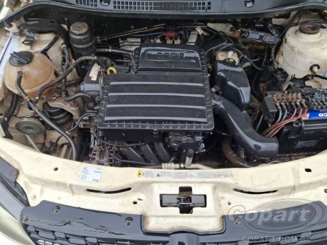 2015 VOLKSWAGEN SAVEIRO CE 