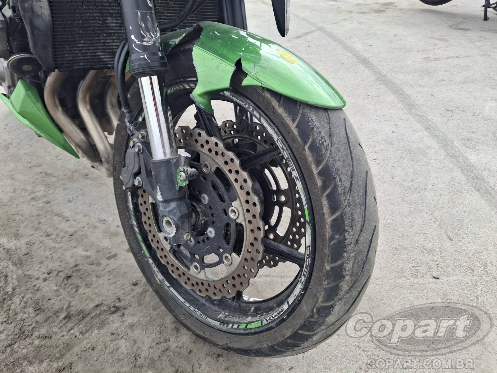 2016 KAWASAKI Z800 — foto 8 de 10
