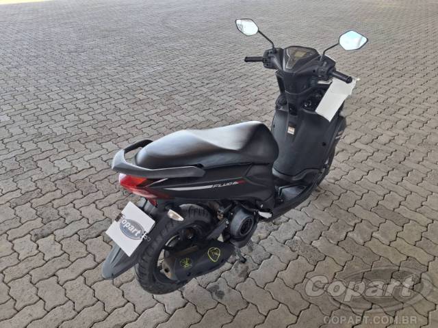 2025 YAMAHA FLUO 