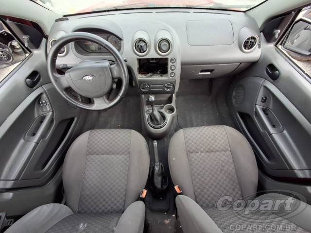 2006 FORD FIESTA 