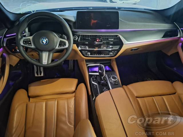 2022 BMW SERIE 5 