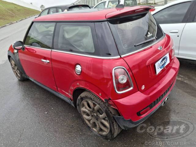 2010 MINI COOPER 