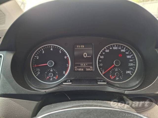 2015 VOLKSWAGEN FOX 
