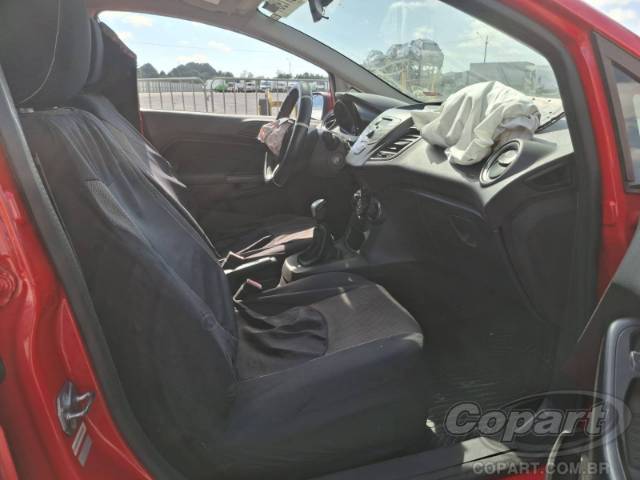 2015 FORD FIESTA 