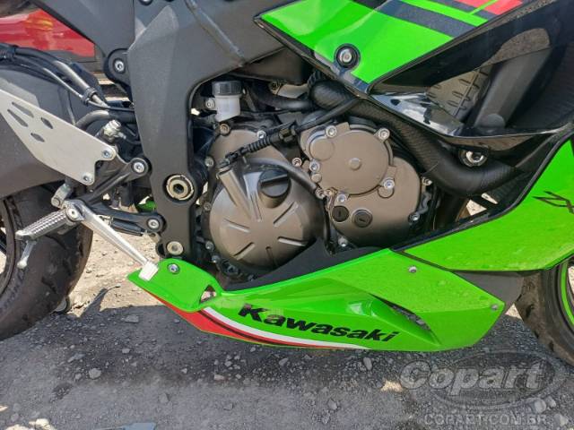 2023 KAWASAKI NINJA ZX-6R 