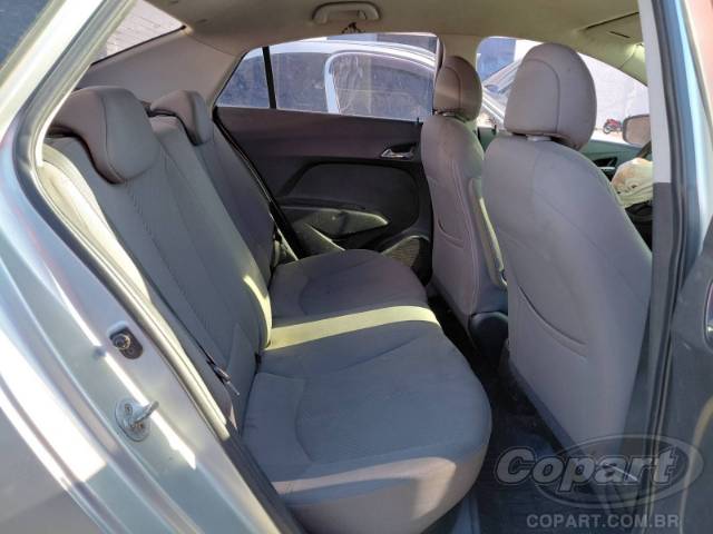 2014 HYUNDAI HB20S 