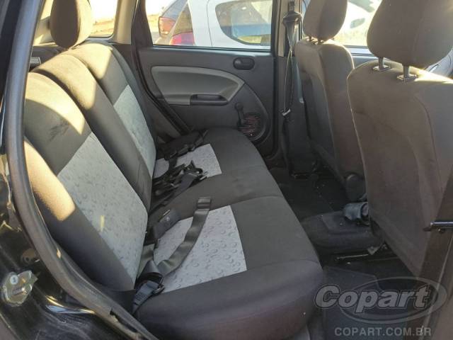 2009 FORD FIESTA 