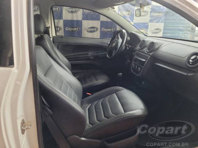 2012 VOLKSWAGEN SAVEIRO CE 