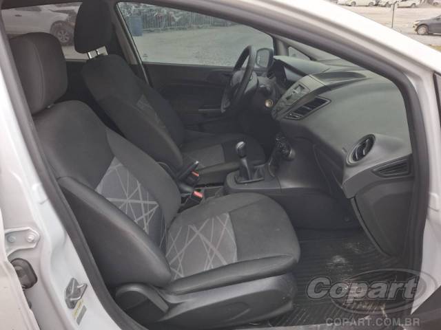 2015 FORD FIESTA 
