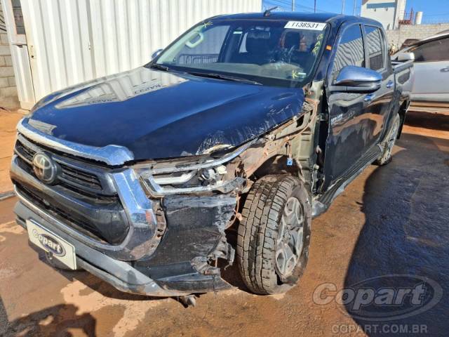 2022 TOYOTA HILUX CD 