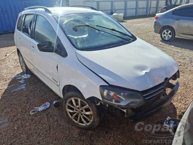 2013 VOLKSWAGEN SPACEFOX 