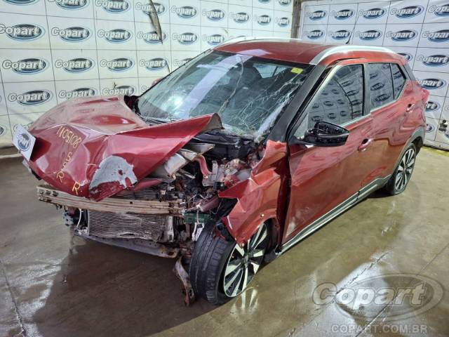 2018 NISSAN KICKS 