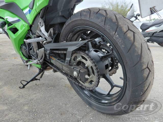 2026 KAWASAKI NINJA 300 