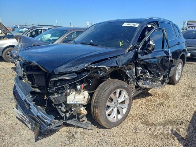 2018 VOLKSWAGEN TIGUAN 