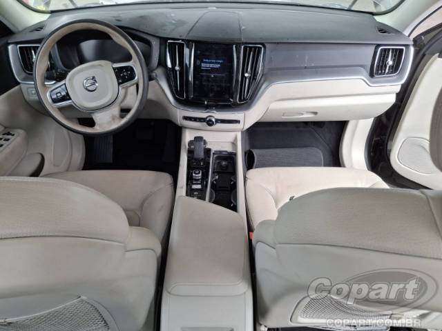 2021 VOLVO XC60 