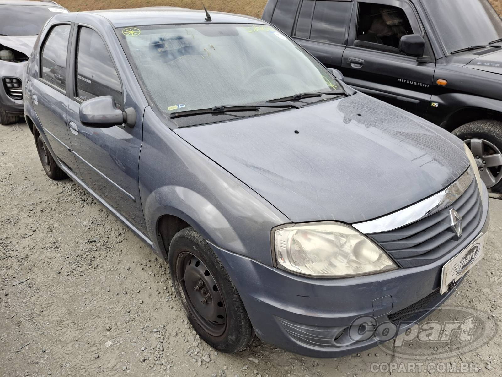 Veículo Renault Logan RENAULT LOGAN Expression 1.6 Hi-Power 2013 2013 em leilão