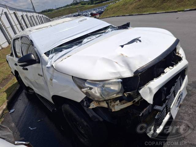 2017 TOYOTA HILUX CD 