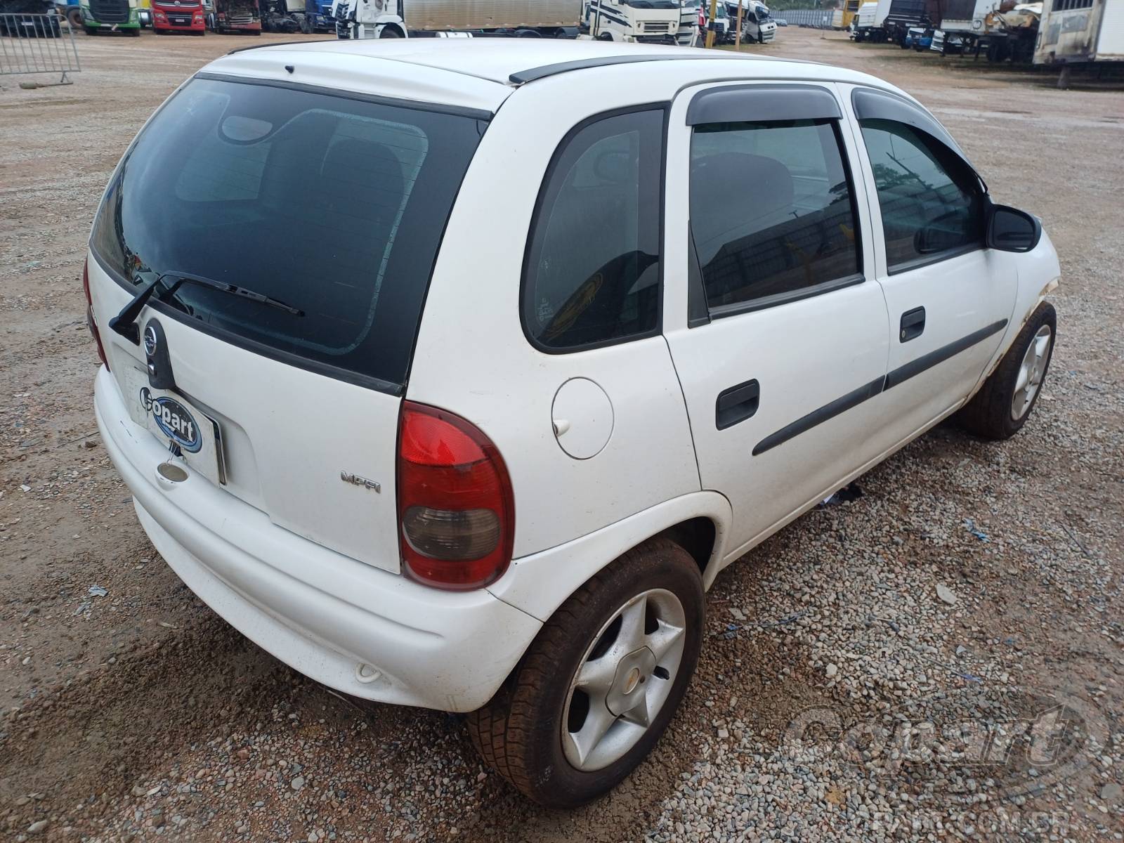 Foto 4: 2001 CHEVROLET CORSA