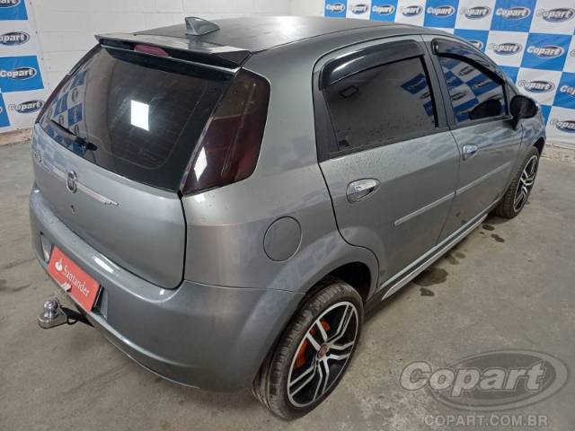 2011 FIAT PUNTO 