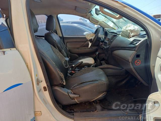 2022 MITSUBISHI L200 TRITON 