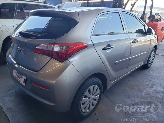 2017 HYUNDAI HB20 