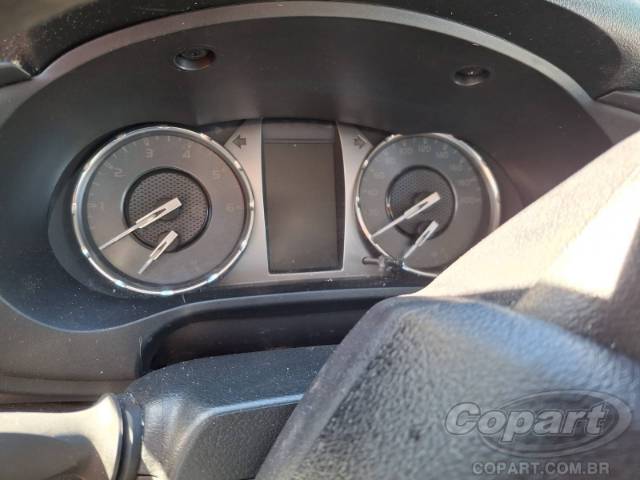 2025 TOYOTA HILUX CD 