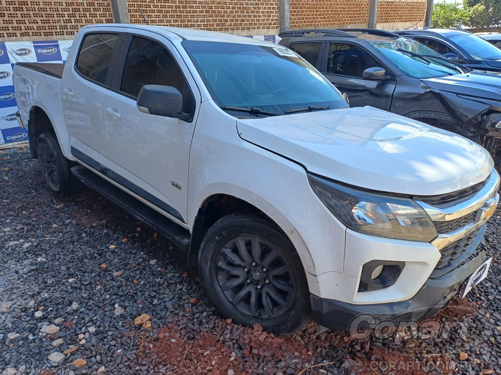 Veículo GM - Chevrolet S10 Chevrolet S10 Cabine Dupla LT 2.8 CTDI 2023 Médio Dano 2023 em leilão