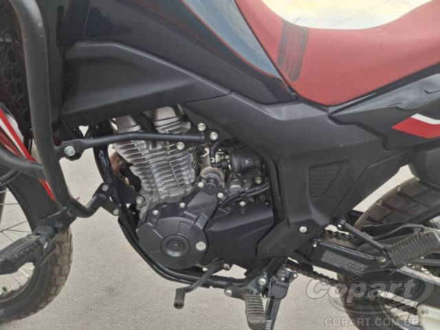 2025 HONDA XRE SAHARA 300 