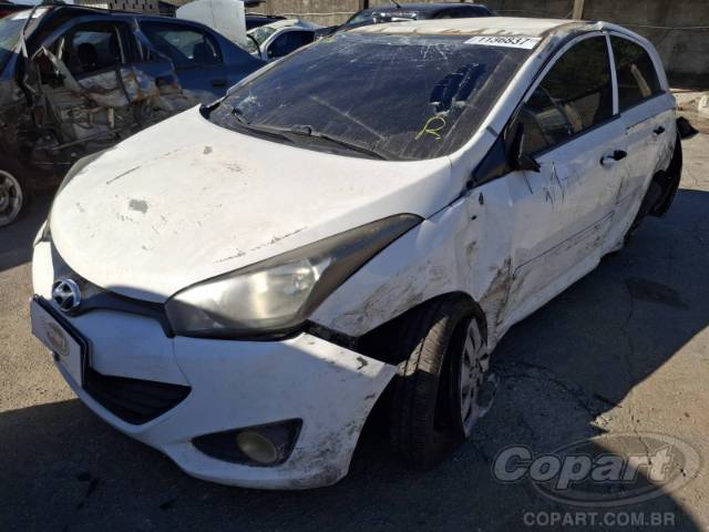 2013 HYUNDAI HB20 