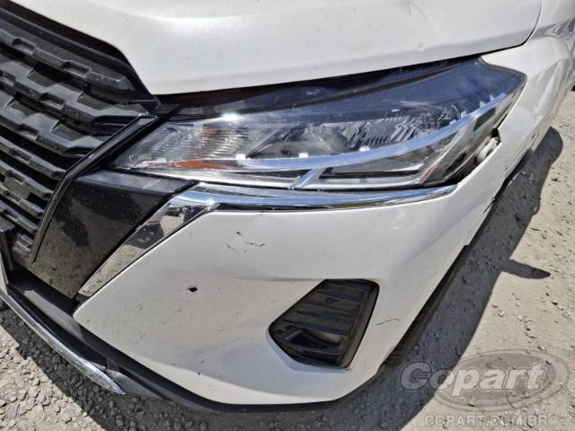 2025 NISSAN Kicks Play 