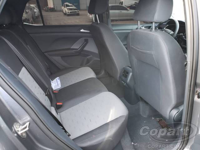 2022 VOLKSWAGEN T-CROSS 