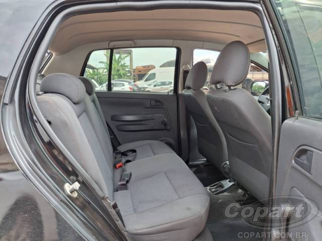 2009 VOLKSWAGEN FOX 